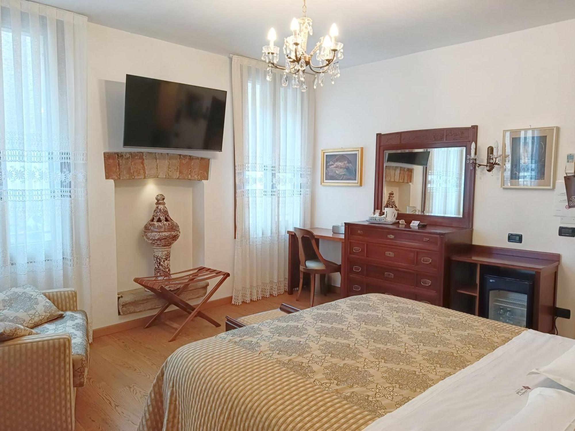 Hotel Relais San Nicolo Тревизо Экстерьер фото