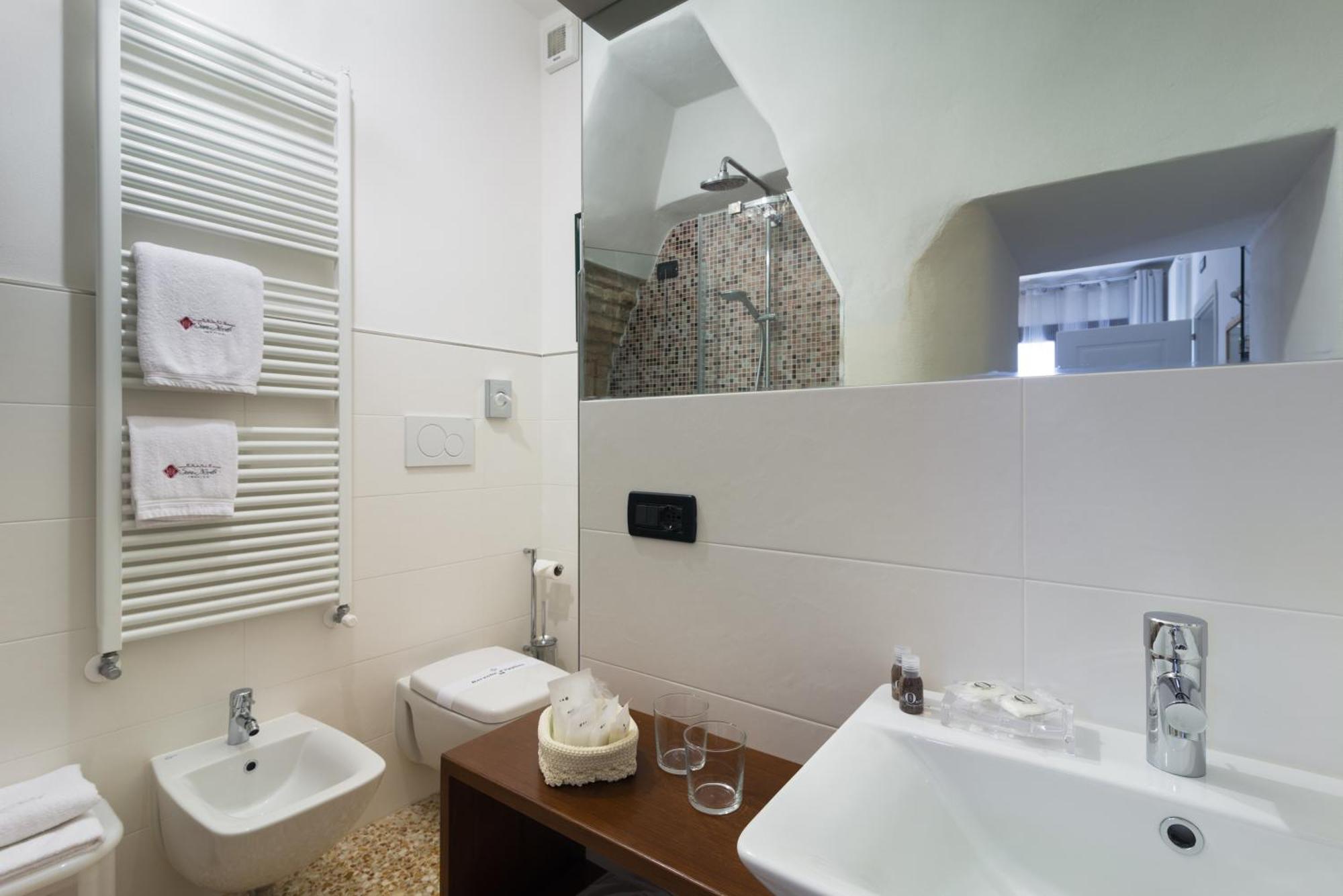 Hotel Relais San Nicolo Тревизо Экстерьер фото